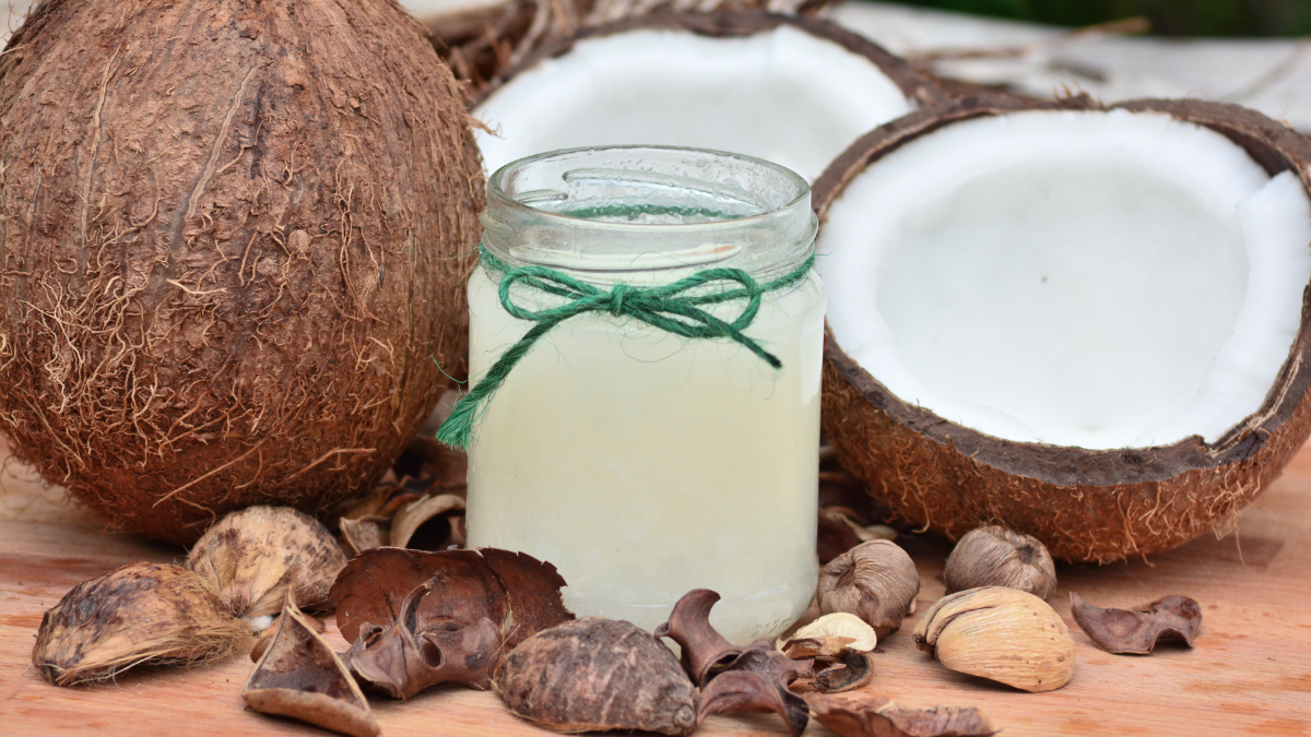 7 Surprising Side Effects of Using Coconut Oil in Your Belly Button You Need to Know!